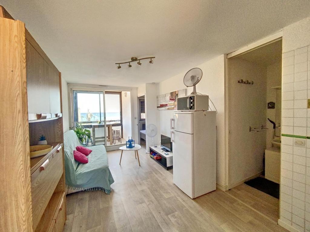 Appartement Le Barcares Avec Vue Sur Mer De Type T2 Location Arrivee A Partir De 15H Depart Maximum A 11H Location Du Samedi Au Samedi Juillet Et Aout Bagian luar foto