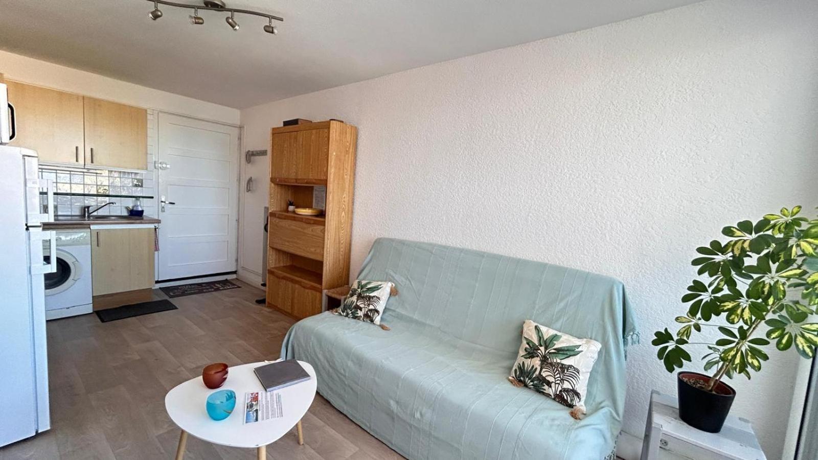 Appartement Le Barcares Avec Vue Sur Mer De Type T2 Location Arrivee A Partir De 15H Depart Maximum A 11H Location Du Samedi Au Samedi Juillet Et Aout Bagian luar foto